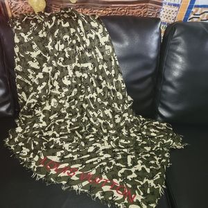 Louis Vuitton shawl